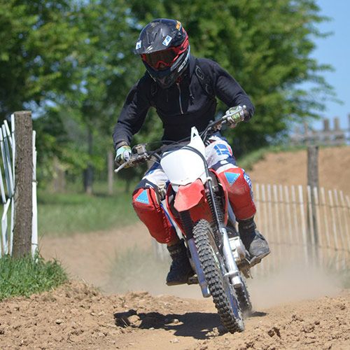 initiation motos enfants 13ans et adultes en Bourgogne proche de chalon sur saône