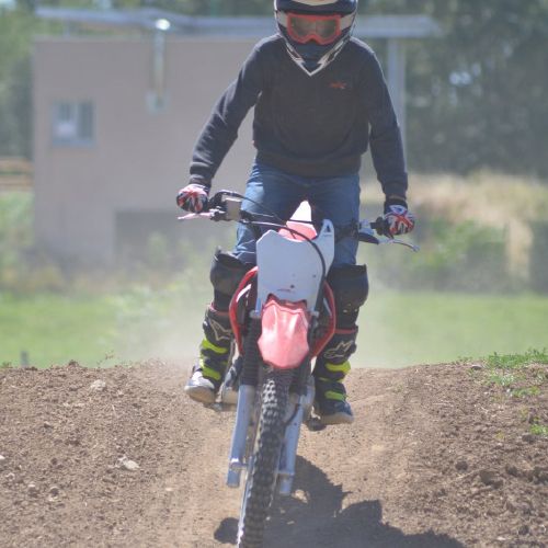 INITIATION MOTO 13ans et Adulte. 125 Cm3  chalon sur saone 71